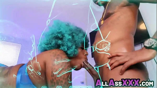 Skylar goes ANAL