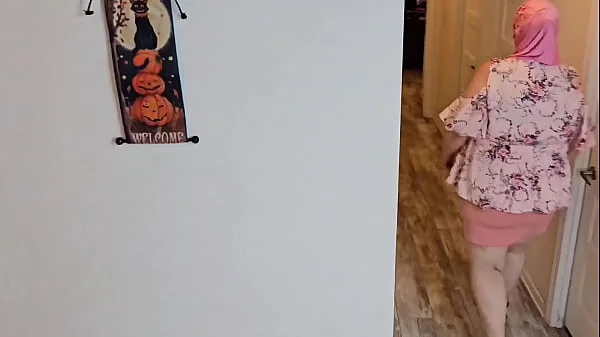 I pee on the plumber while he fix the pipe under the sink - BBW SSBBW - Thick ass Pawg Milf  flaunting big ass and gets big fat pussy fucked by black cock - bust a nut