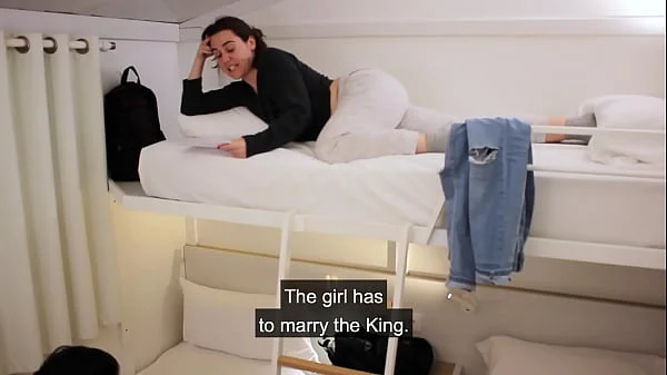 Roommates Role-play the scene of the Princess and the Commoner