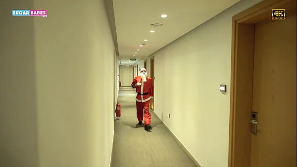 Diana Gabrovska: Merry First Anal Christmas