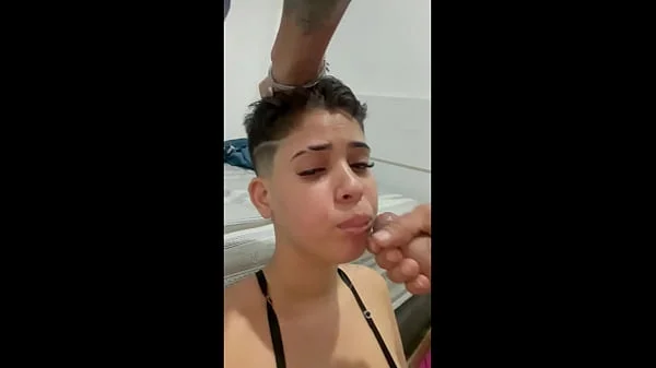 karine com sua buceta apertada . sapatona gostou do pau enorme