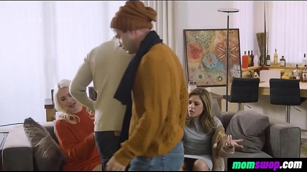 MomSwop - Winter is Here and Mommies Know It