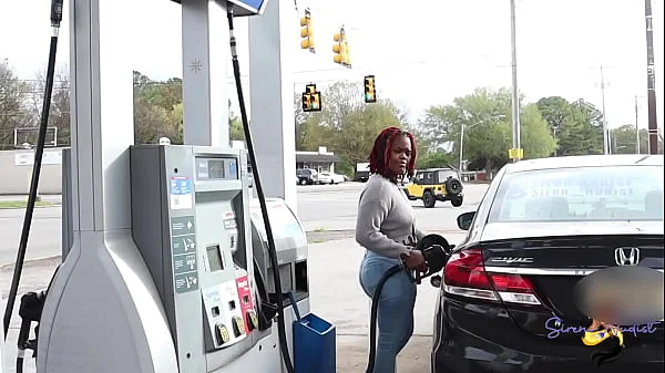 He meets a pornstar at the gas station