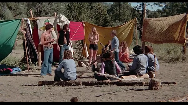 Fugitive Girls (1974)