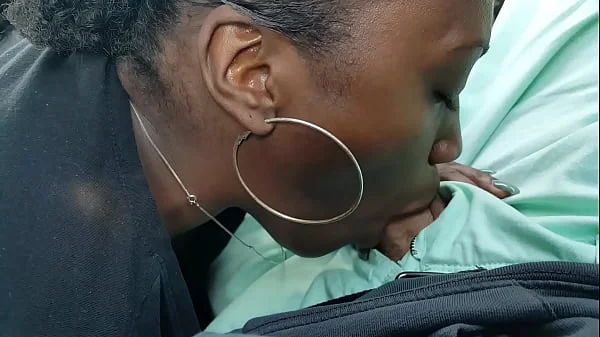 GETTING SUCKED OFF IN THE CAR BY AN EBONY MILF