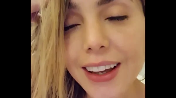 Dei meu cu 5 horas a dos principes... estou arreganhada mesmo.... cusinho arrombado e cusinho feliz... Quer ver?.... : bolivianamimi