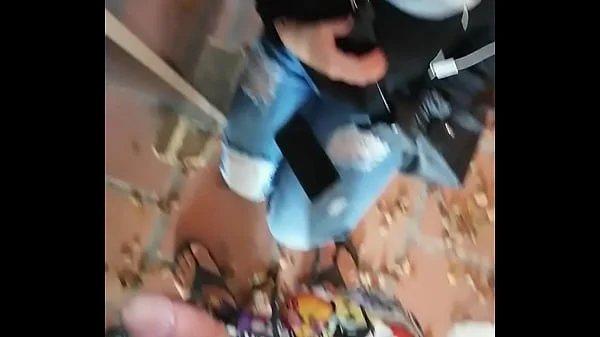 Me Pusieron A CHUPAR. Casi En Público.
