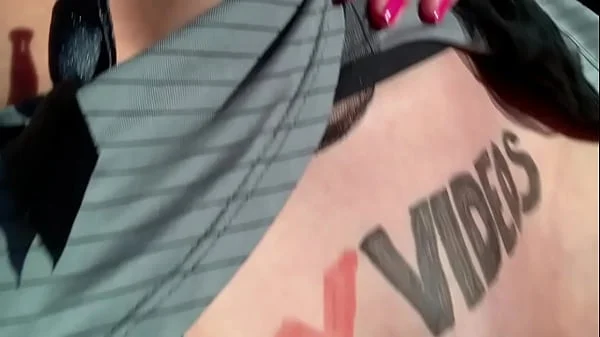 Dominant Milf Gets Her Pussy Licked Cums All Over His Face