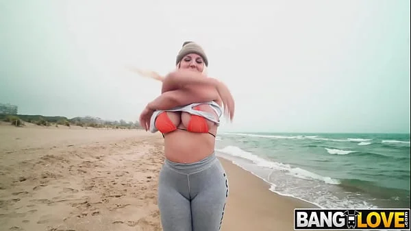 Beach Fun With Blondie Fesser