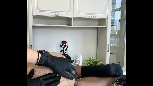 During the training of an apprentice client powerfully cum in the office SugarNadya