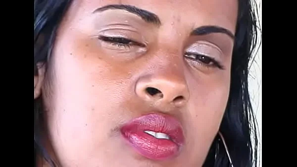 Latina facialized